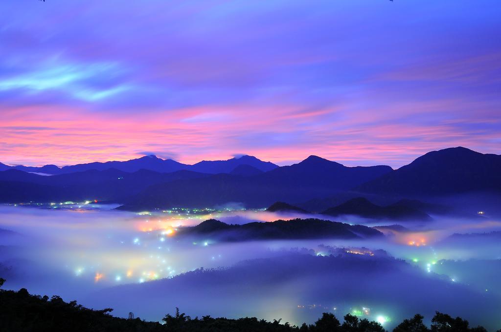 Sun Moon Lake Jinlongshan Bnb Yuchi Exterior photo